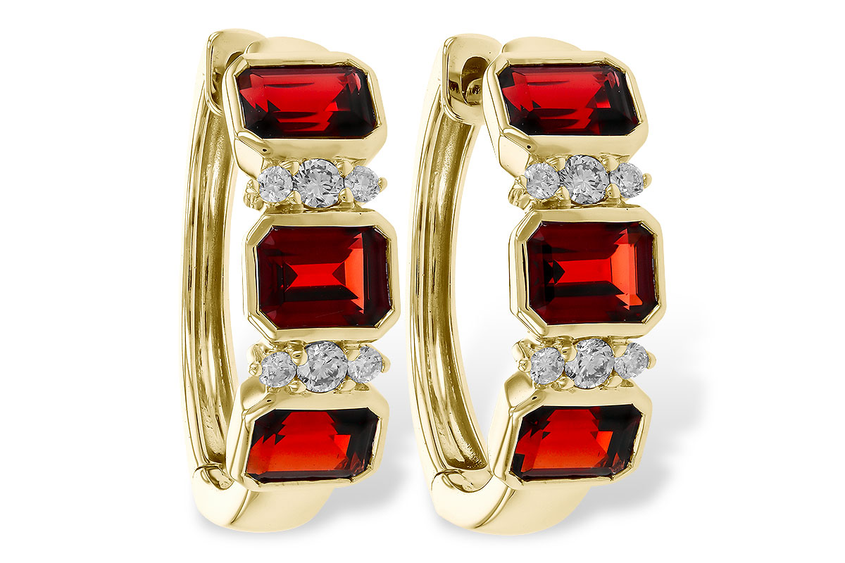 D311-29876: EARRING 1.50 TW GARNET 1.61 TGW