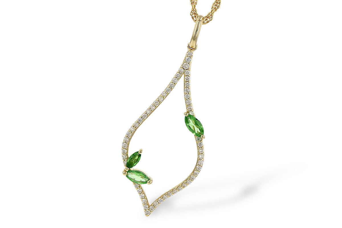 E226-79894: NECK .35 GREEN GARNET .55 TGW