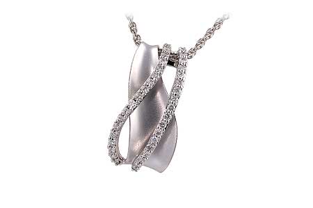 F220-40766: NECKLACE .28 TW